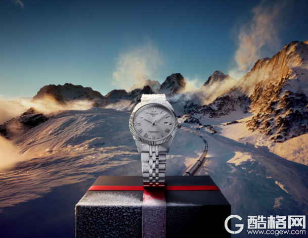 分秒相伴，岁岁珍重 天梭以精美时计承载时光祝愿，相伴迎接年岁更迭