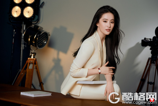 生而闪耀，自为主角 天梭呈献多款时计佳作，致敬自在而行的女性力量