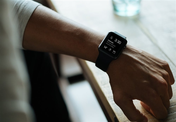 2018年第二季度苹果卖出350万只Apple Watch