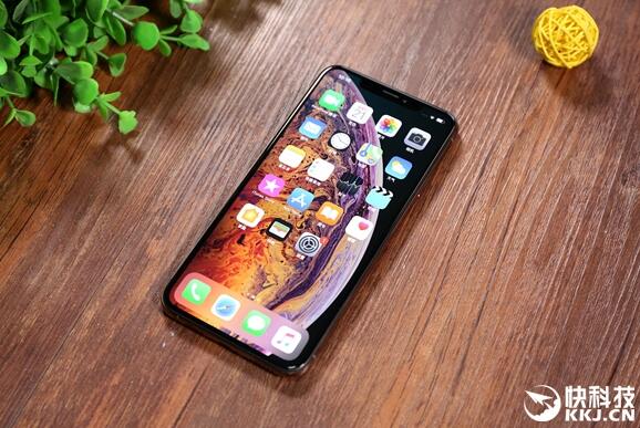 iPhone XS Max开箱图赏：双卡终于完美