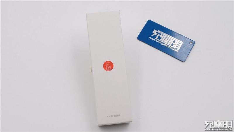19元一条：坚果Type-C彩虹数据线拆解