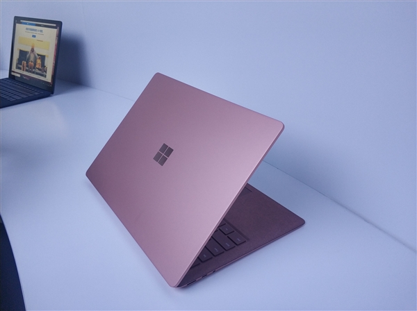 微软Surface Laptop 2灰粉金配色发布：9988元