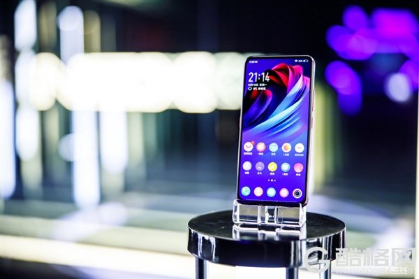 惊艳！vivo NEX双屏版首发亮相：前后屏可开启不同应用
