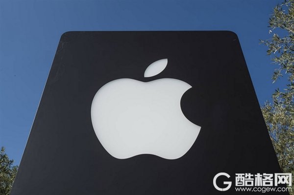 新一代iPhone概念图曝光：刘海缩小、后置三摄